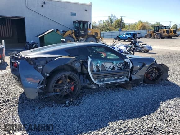 ✅ 2014 Chevrolet Corvette Z51 3LT • VIN: 1G1YM2D79E5114415 • Lot: 85851665. Wystawiony na Copart z przebiegiem 17 508 mil. Bezpłatny archiwum sprzedaży aukcyjnych z USA i szczegółowy raport historii pojazdu na DreamBid. Zdjęcie 3.