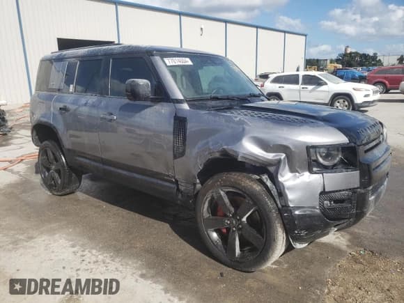 ✅ 2023 Land Rover Defender X • VIN: SALEXEEU6P2136280 • Lot: 77014604. Listed on Copart with 27,736 mi. Free auction sales archive from the USA and detailed vehicle history report at DreamBid. Image 4.