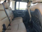 ✅ 2022 Jeep Wrangler Unlimited Rubicon • VIN: 1C4JJXFG6NW171967 • Lot: 84758785. Wystawiony na Copart z przebiegiem 47 115 mil. Bezpłatny archiwum sprzedaży aukcyjnych z USA i szczegółowy raport historii pojazdu na DreamBid. Zdjęcie 11.