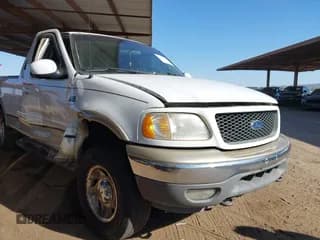 ✅ 2000 Ford F-150 XL • VIN: 1FTRX18L4YKA04737 • Lot: 43666752. Listed on IAAI with 145,773 mi. Free auction sales archive from the USA and detailed vehicle history report at DreamBid. Image 1.