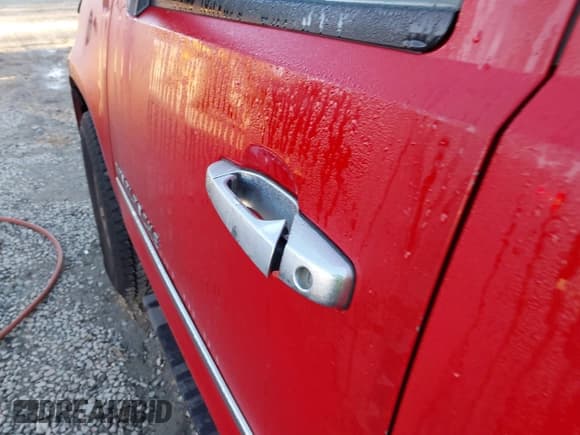 ✅ 2008 Chevrolet Avalanche 1LT • VIN: 3GNEC12038G163949 • Лот: 43600339. Опубликован ранее на IAAI с пробегом 288 893 миль. Бесплатный доступ к архиву аукционных продаж из США и подробный отчёт об истории автомобиля на DreamBid. Изображение 14.