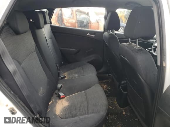 ✅ 2016 Hyundai Accent SE • VIN: KMHCT5AE2GU256943 • Лот: 74246614. Опубликован ранее на Copart с пробегом 154 058 миль. Бесплатный доступ к архиву аукционных продаж из США и подробный отчёт об истории автомобиля на DreamBid. Изображение 10.