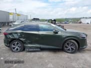 ✅ 2023 Lexus RX 350 • VIN: 2T2BAMCA0PC037272 • Lot: 42157256. Wystawiony na IAAI z przebiegiem 24 132 mil. Bezpłatny archiwum sprzedaży aukcyjnych z USA i szczegółowy raport historii pojazdu na DreamBid. Zdjęcie 13.