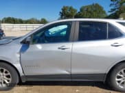 ✅ 2021 Chevrolet Equinox LT • VIN: 3GNAXKEV4ML357763 • Lot: 43329850. Wystawiony na IAAI z przebiegiem 142 624 mil. Bezpłatny archiwum sprzedaży aukcyjnych z USA i szczegółowy raport historii pojazdu na DreamBid. Zdjęcie 14.