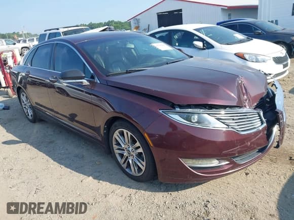 ✅ 2013 Lincoln MKZ • VIN: 3LN6L2GK8DR812488 • Lot: 42590868. Wystawiony na IAAI z przebiegiem 181 997 mil. Bezpłatny archiwum sprzedaży aukcyjnych z USA i szczegółowy raport historii pojazdu na DreamBid. Zdjęcie 1.