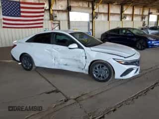 2024 Hyundai Elantra SEL with VIN KMHLM4DG4RU685556, listed as a Copart auction lot 68672445 with 20,107 mi miles and Salvage title. Bid and sale history available at DreamBid. Image 4.