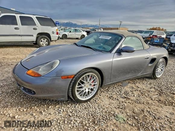 ✅ 2001 Porsche Boxster S • VIN: WP0CB29881U663130 • Lot: 93699555. Listed on Copart with 116,645 mi. Free auction sales archive from the USA and detailed vehicle history report at DreamBid. Image 1.