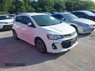 2018 Chevrolet Sonic LT с VIN 1G1JD6SH6J4115266, выставлен на аукционе IAAI как лот 42704295 с пробегом 61 957 миль миль и . История ставок и продаж доступна на DreamBid. Изображение 1.