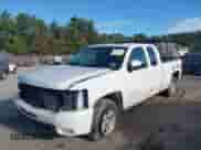 2009 Chevrolet Silverado 1500 LTZ with VIN 1GCEK39009Z279415, listed as a IAAI auction lot 43233317 with Not provided miles and . Bid and sale history available at DreamBid. Image 16.