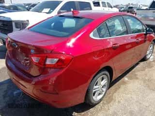2018 Chevrolet Cruze LT с VIN 1G1BH5SE0J7122365, выставлен на аукционе IAAI как лот 43033178 с пробегом 76 834 миль миль и . История ставок и продаж доступна на DreamBid. Изображение 4.