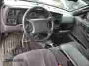 2000 Dodge Dakota Sport z VIN 1B7GG26N8YS795890, wystawiony jako Copart lot #78523764 z przebiegiem 214 933 mil mil oraz Szkoda całkowita • Salvage title. Historia ofert i sprzedaży dostępna na DreamBid. Obrazek 8.