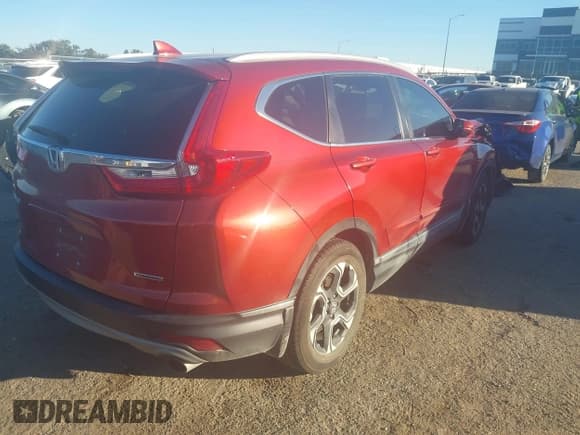 ✅ 2019 Honda CR-V Touring • VIN: 2HKRW1H94KH502563 • Lot: 43573536. Listed on IAAI with 42,050 mi. Free auction sales archive from the USA and detailed vehicle history report at DreamBid. Image 4.