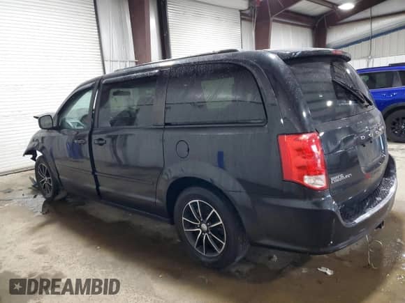 2015 Dodge Grand Caravan R/T with VIN 2C4RDGEG5FR736036, listed as a Copart auction lot 90314845 with 113,784 mi miles and Salvage title. Bid and sale history available at DreamBid. Image 2.