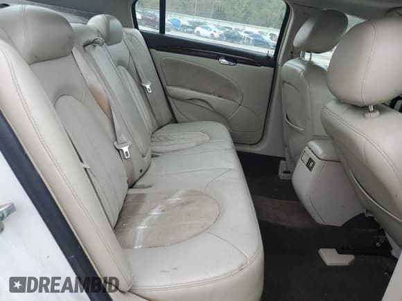 ✅ 2010 Buick Lucerne CXL Special Edition • VIN: 1G4HD5EM0AU113324 • Lot: 54597665. Listed on Copart with 211,264 mi. Free auction sales archive from the USA and detailed vehicle history report at DreamBid. Image 10.