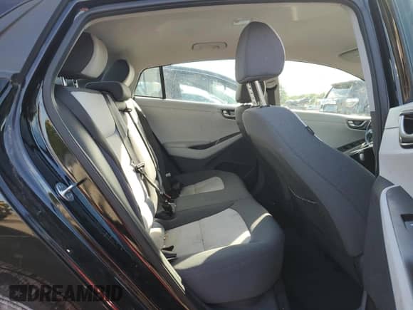 2020 Hyundai Ioniq SE с VIN KMHC75LJ1LU068651, выставлен на аукционе Copart как лот 61080894 с пробегом 15 614 миль миль и Списание • Salvage title. История ставок и продаж доступна на DreamBid. Изображение 10.