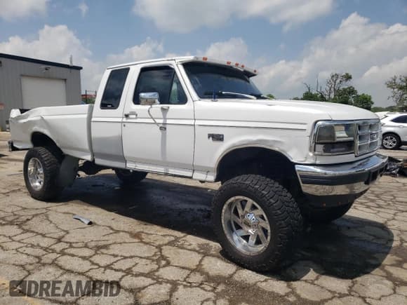 ✅ 1996 Ford F-150 • VIN: 1FTEX14N1TKA56163 • Lot: 56566255. Listed on Copart with 167,145 mi. Free auction sales archive from the USA and detailed vehicle history report at DreamBid. Image 4.