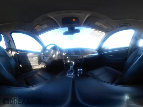 ✅ 2015 BMW 5 Series 528i xDrive • VIN: WBA5A7C50FD628710 • Lot: 43660701. Listed on IAAI with 133,009 mi. Free auction sales archive from the USA and detailed vehicle history report at DreamBid. Image 17.