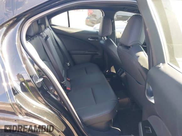 ✅ 2025 Lexus UX 300h • VIN: JTHYBJAH7S2022140 • Lot: 42759622. Listed on IAAI with 3,293 mi. Free auction sales archive from the USA and detailed vehicle history report at DreamBid. Image 8.