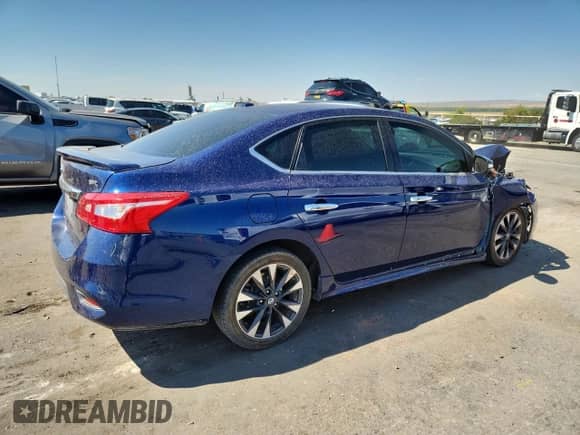 2017 Nissan Sentra SR с VIN 3N1AB7AP0HY212159, выставлен на аукционе Copart как лот 70210325 с пробегом 104 641 миль миль и Списание • Salvage title. История ставок и продаж доступна на DreamBid. Изображение 3.