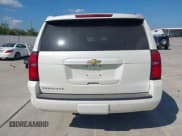 ✅ 2015 Chevrolet Suburban LT • VIN: 1GNSCJKC5FR657837 • Lot: 43414855. Wystawiony na IAAI z przebiegiem 168 264 mil. Bezpłatny archiwum sprzedaży aukcyjnych z USA i szczegółowy raport historii pojazdu na DreamBid. Zdjęcie 15.