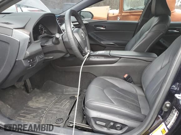 ✅ 2022 Toyota Avalon Hybrid XLE • VIN: 4T1AA1ABXNU015690 • Лот: 49487015. Опубликован ранее на Copart с пробегом 13 672 миль. Бесплатный доступ к архиву аукционных продаж из США и подробный отчёт об истории автомобиля на DreamBid. Изображение 7.