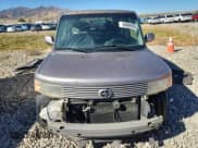 ✅ 2005 Scion xB • VIN: JTLKT324654010456 • Lot: 84808955. Wystawiony na Copart z przebiegiem 225 122 mil. Bezpłatny archiwum sprzedaży aukcyjnych z USA i szczegółowy raport historii pojazdu na DreamBid. Zdjęcie 5.