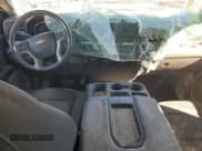 ✅ 2024 Chevrolet Silverado 2500HD LT • VIN: 1GC1YNEY5RF219605 • Лот: 90064945. Опубликован ранее на Copart с пробегом Не указан. Бесплатный доступ к архиву аукционных продаж из США и подробный отчёт об истории автомобиля на DreamBid. Изображение 8.