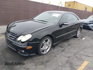 ✅ 2009 Mercedes-Benz CLK 550 • VIN: WDBTJ72H69F259168 • Lot: 43611161. Wystawiony na IAAI z przebiegiem 117 787 mil. Bezpłatny archiwum sprzedaży aukcyjnych z USA i szczegółowy raport historii pojazdu na DreamBid. Zdjęcie 2.