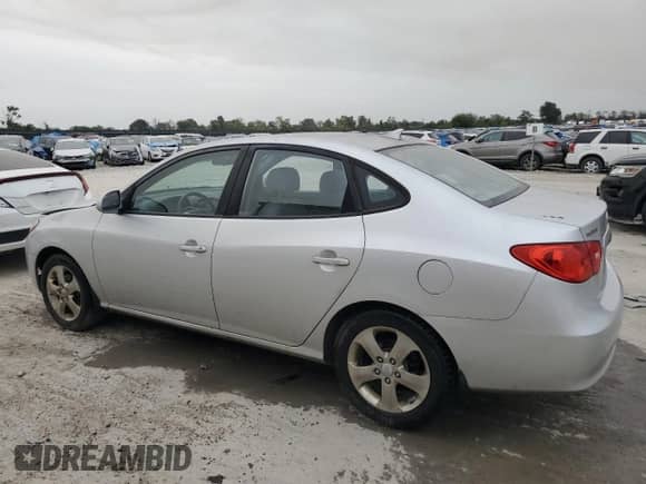 2009 Hyundai Elantra GLS z VIN KMHDU46D39U665208, wystawiony jako Copart lot #71358784 z przebiegiem 305 319 mil mil oraz Szkoda całkowita • Salvage title. Historia ofert i sprzedaży dostępna na DreamBid. Obrazek 2.