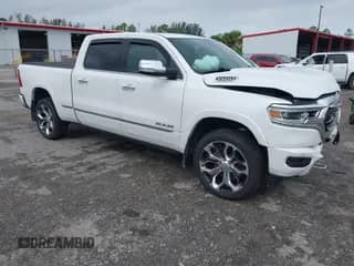2019 Ram 1500 Limited z VIN 1C6SRFPT3KN774290, wystawiony jako IAAI lot #42413133 z przebiegiem 72 324 mil mil oraz . Historia ofert i sprzedaży dostępna na DreamBid. Obrazek 1.