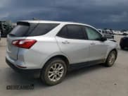 ✅ 2020 Chevrolet Equinox LS • VIN: 3GNAXFEV8LS729584 • Лот: 66551765. Опубликован ранее на Copart с пробегом Не указан. Бесплатный доступ к архиву аукционных продаж из США и подробный отчёт об истории автомобиля на DreamBid. Изображение 3.