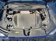 ✅ 2023 Audi e-tron Chronos • VIN: WA1VABGE5PB010922 • Lot: 51646474. Wystawiony na Copart z przebiegiem 17 867 mil. Bezpłatny archiwum sprzedaży aukcyjnych z USA i szczegółowy raport historii pojazdu na DreamBid. Zdjęcie 11.