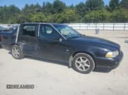 ✅ 1999 Volvo S70 • VIN: YV1LS55A1X1602877 • Lot: 74921134. Wystawiony na Copart z przebiegiem 299 173 mil. Bezpłatny archiwum sprzedaży aukcyjnych z USA i szczegółowy raport historii pojazdu na DreamBid. Zdjęcie 4.