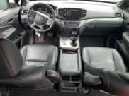 ✅ 2019 Honda Passport EX-L • VIN: 5FNYF7H56KB007436 • Lot: 54923615. Listed on Copart with 110,181 mi. Free auction sales archive from the USA and detailed vehicle history report at DreamBid. Image 8.