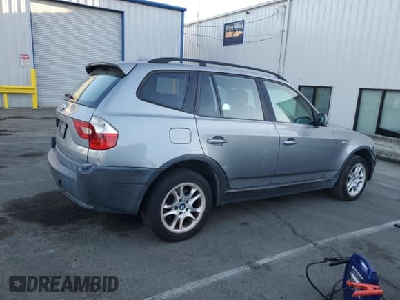 ✅ 2004 BMW X3 2.5i • VIN: WBXPA73424WA77948 • Lot: 91300315. Wystawiony na Copart z przebiegiem 166 695 mil. Bezpłatny archiwum sprzedaży aukcyjnych z USA i szczegółowy raport historii pojazdu na DreamBid. Zdjęcie 3.