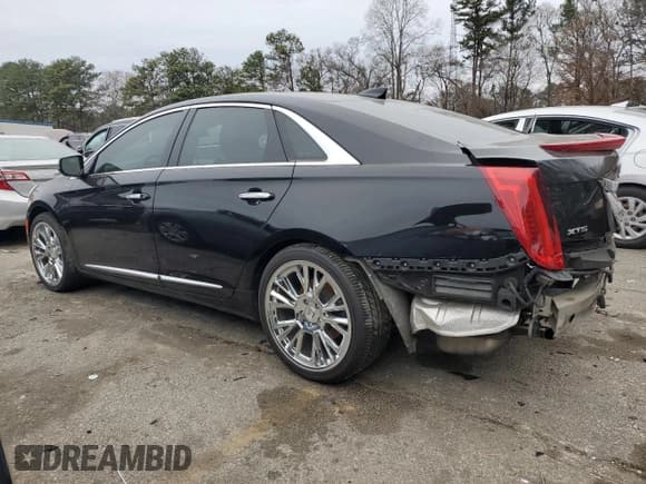 ✅ 2015 Cadillac XTS Platinum • VIN: 2G61S5S30F9227399 • Лот: 85879314. Опубликован ранее на Copart с пробегом 83 559 миль. Бесплатный доступ к архиву аукционных продаж из США и подробный отчёт об истории автомобиля на DreamBid. Изображение 2.