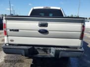 ✅ 2012 Ford F-150 FX4 • VIN: 1FTFW1ET0CFB56025 • Lot: 90838975. Wystawiony na Copart z przebiegiem 222 142 mil. Bezpłatny archiwum sprzedaży aukcyjnych z USA i szczegółowy raport historii pojazdu na DreamBid. Zdjęcie 6.