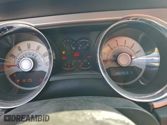 ✅ 2010 Ford Mustang V6 • VIN: 1ZVBP8AN7A5106976 • Lot: 95937645. Listed on Copart with 152,172 mi. Free auction sales archive from the USA and detailed vehicle history report at DreamBid. Image 9.