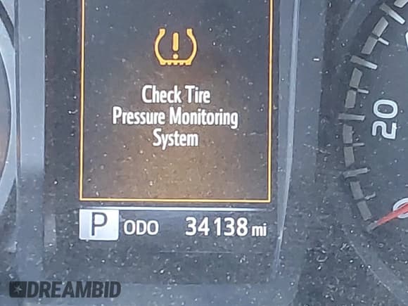 ✅ 2023 Toyota Tacoma SR • VIN: 3TMCZ5AN4PM582962 • Lot: 41373504. Listed on IAAI with 34,138 mi. Free auction sales archive from the USA and detailed vehicle history report at DreamBid. Image 15.