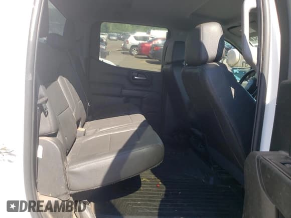 ✅ 2019 Chevrolet Silverado 1500 Work Truck • VIN: 3GCUYAEF0KG258014 • Lot: 61196854. Wystawiony na Copart z przebiegiem 85 547 mil. Bezpłatny archiwum sprzedaży aukcyjnych z USA i szczegółowy raport historii pojazdu na DreamBid. Zdjęcie 10.