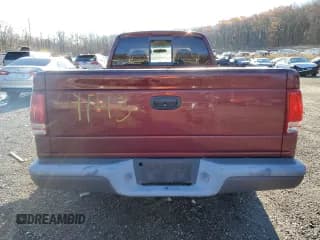 ✅ 2003 Dodge Dakota • VIN: 1D7HL12X43S207435 • Lot: 80863154. Wystawiony na Copart z przebiegiem 157 376 mil. Bezpłatny archiwum sprzedaży aukcyjnych z USA i szczegółowy raport historii pojazdu na DreamBid. Zdjęcie 6.