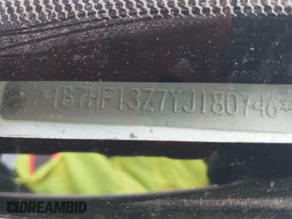 ✅ 2000 Dodge 1500 • VIN: 1B7HF13Z7YJ180746 • Lot: 43701839. Listed on IAAI with 184,249 mi. Free auction sales archive from the USA and detailed vehicle history report at DreamBid. Image 9.