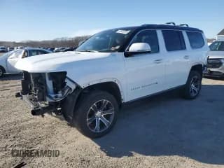 ✅ 2022 Jeep Grand Wagoneer Series I • VIN: 1C4SJVEJ5NS141680 • Лот: 49592675. Опубликован ранее на Copart с пробегом 37 776 миль. Бесплатный доступ к архиву аукционных продаж из США и подробный отчёт об истории автомобиля на DreamBid. Изображение 1.