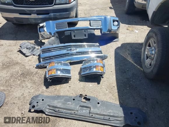 ✅ 2016 Chevrolet Silverado 2500HD LT • VIN: 1GC1KVE89GF277845 • Lot: 43040037. Wystawiony na IAAI z przebiegiem 56 497 mil. Bezpłatny archiwum sprzedaży aukcyjnych z USA i szczegółowy raport historii pojazdu na DreamBid. Zdjęcie 12.