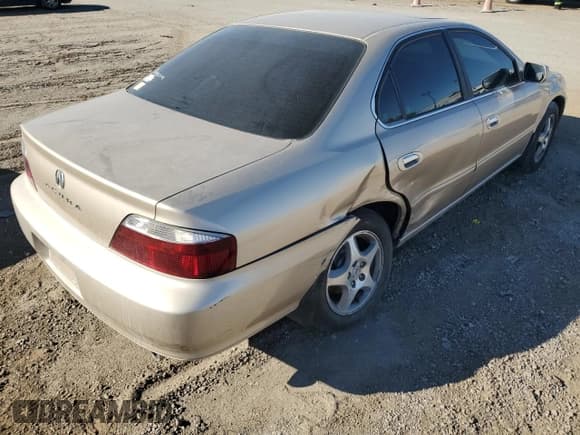 ✅ 2002 Acura TL w/Navigation • VIN: 19UUA56732A032407 • Lot: 68483015. Wystawiony na Copart z przebiegiem Nie podano. Bezpłatny archiwum sprzedaży aukcyjnych z USA i szczegółowy raport historii pojazdu na DreamBid. Zdjęcie 3.