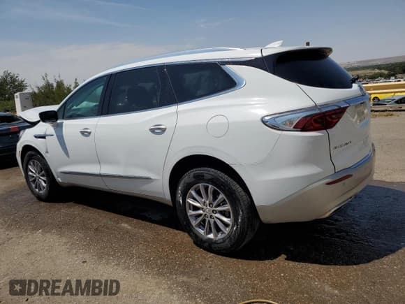 ✅ 2024 Buick Enclave Premium • VIN: 5GAERCKW3RJ116428 • Lot: 69009515. Wystawiony na Copart z przebiegiem 33 776 mil. Bezpłatny archiwum sprzedaży aukcyjnych z USA i szczegółowy raport historii pojazdu na DreamBid. Zdjęcie 2.