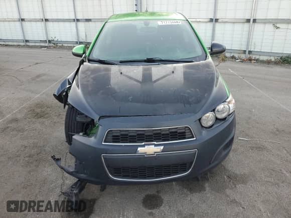 2015 Chevrolet Sonic LT с VIN 1G1JC5SH4F4163398, выставлен на аукционе Copart как лот 71773444 с пробегом 121 909 миль миль и Списание • Salvage title. История ставок и продаж доступна на DreamBid. Изображение 5.