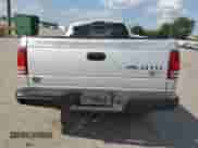 2003 Dodge Dakota с VIN 1D7FL16X93S301215, выставлен на аукционе Copart как лот 68710654 с пробегом 272 870 миль миль и Чистый • Clean title. История ставок и продаж доступна на DreamBid. Изображение 6.