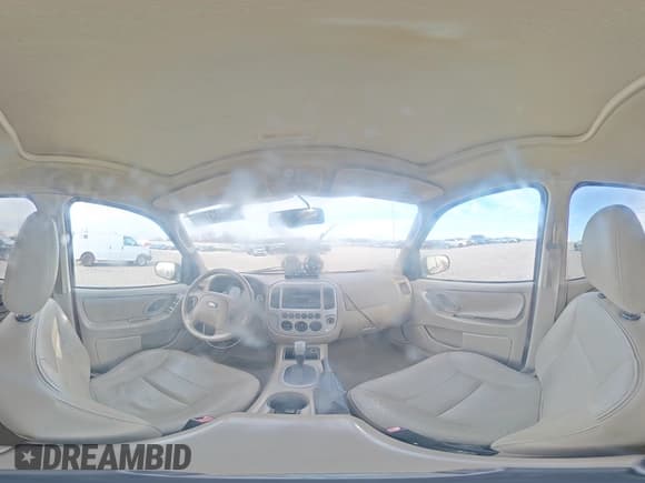 ✅ 2007 Ford Escape Limited • VIN: 1FMCU04157KB89372 • Lot: 92033725. Listed on Copart with 138,899 mi. Free auction sales archive from the USA and detailed vehicle history report at DreamBid. Image 15.