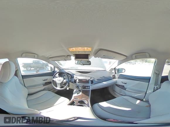 ✅ 2010 Toyota Venza • VIN: 4T3ZA3BB2AU024110 • Lot: 86831555. Wystawiony na Copart z przebiegiem 156 462 mil. Bezpłatny archiwum sprzedaży aukcyjnych z USA i szczegółowy raport historii pojazdu na DreamBid. Zdjęcie 15.